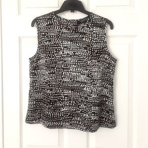 KASPER Sleeveless Top. NWOT